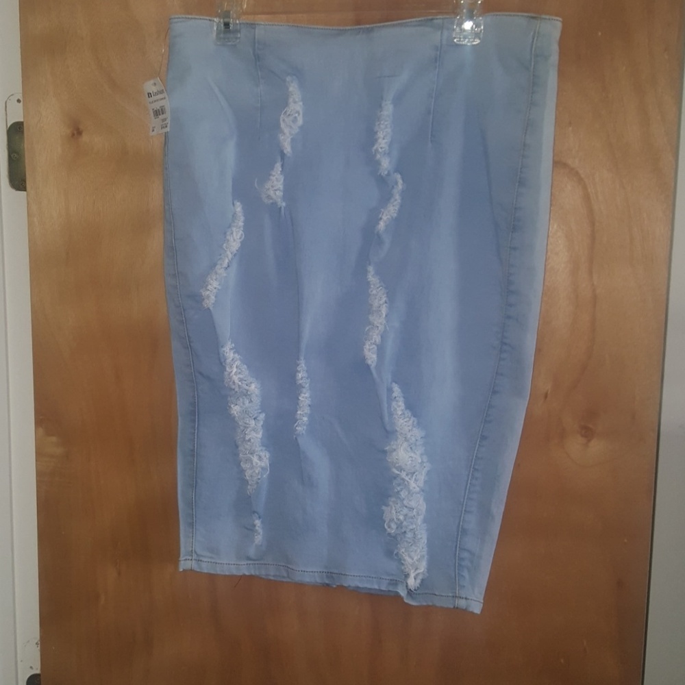 Denim pencil skirt